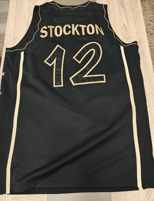 Maiou Nike ,dream team nr 12 ( colecție )