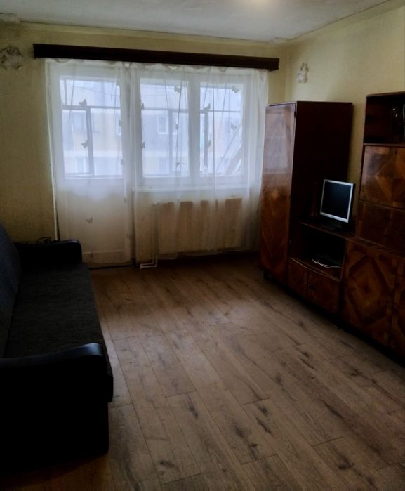Inchiriez apartament cu 2 camere