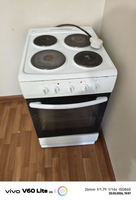 Продам электрический  плита