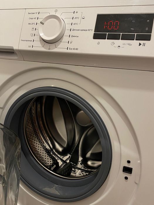 Продам стиральную машинку