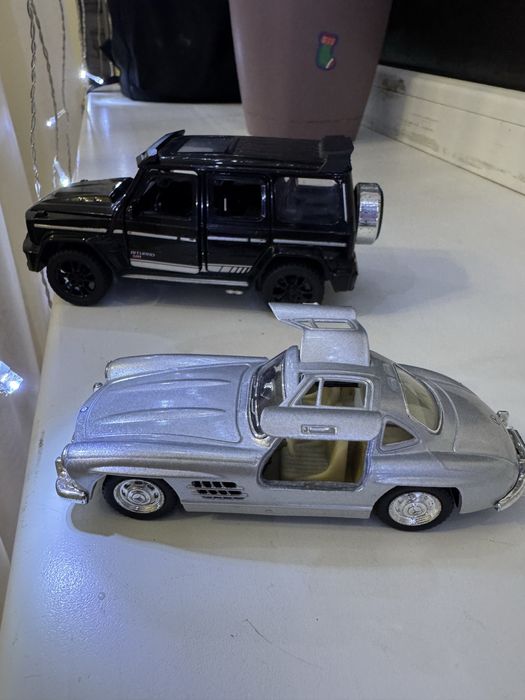 Продам железные машинки