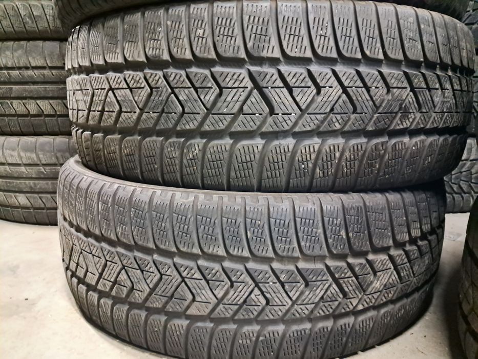 Anvelope second  iarna 235 55 R19 Pirelli