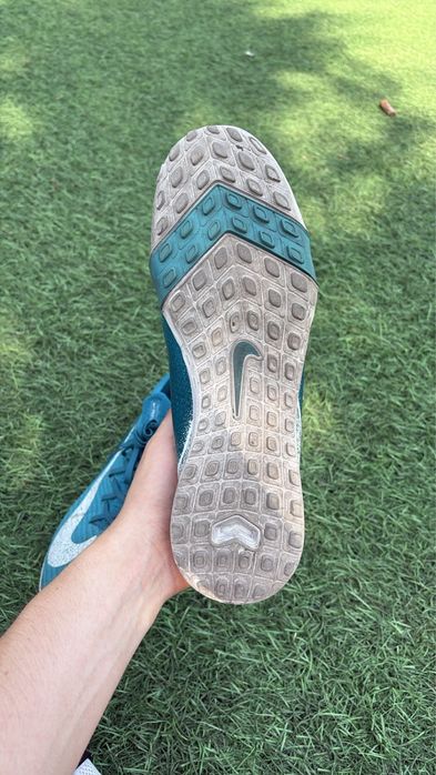 Сороконожки Nike mercurial