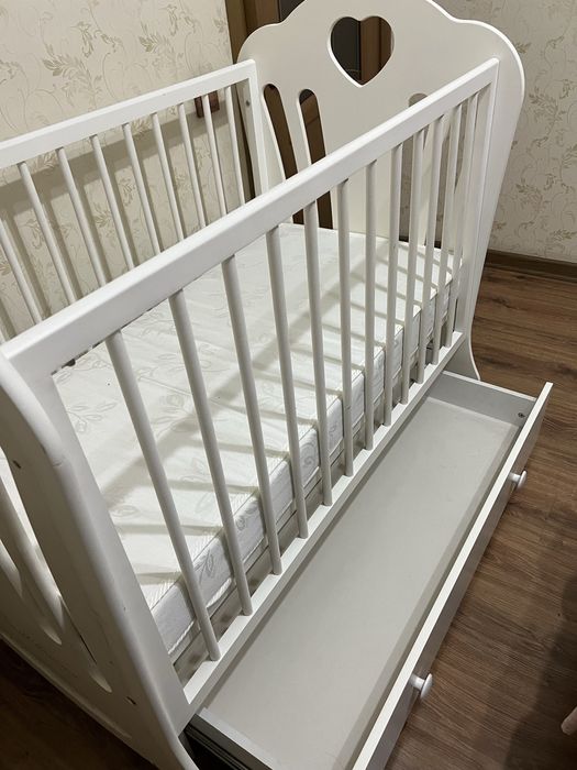 Детский кровать