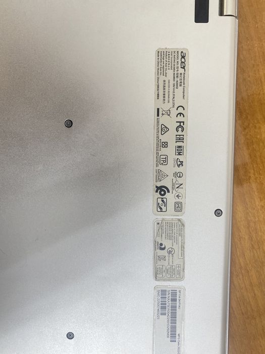 Ноутбук б/у Acesr swift 1