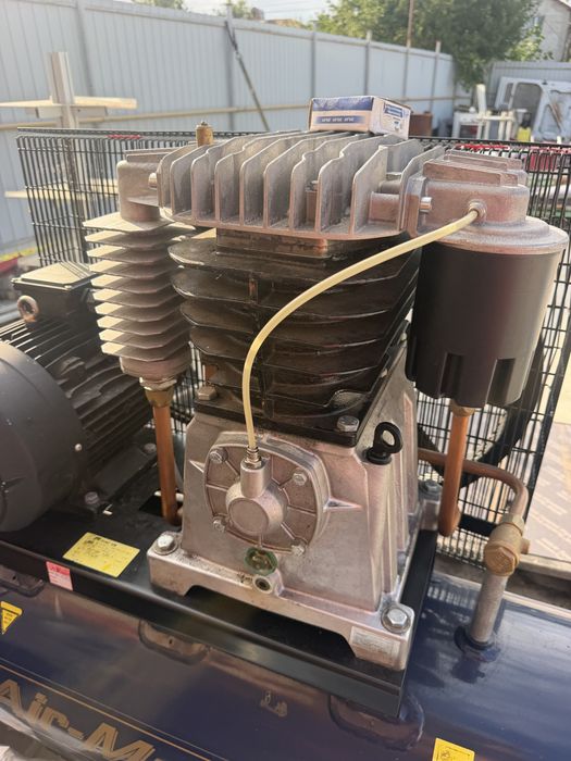 Compresor aer Air-Main 270/272L, 7.5 kW (10 CP), trifazic, 10 bari by Fiac