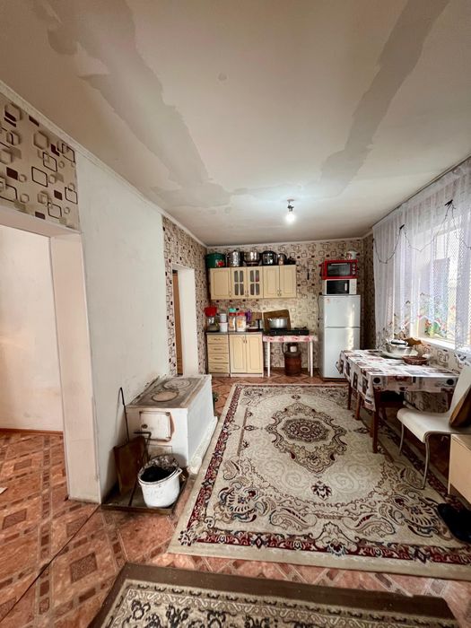 Продам 2 комн.дом в поселке Мирный