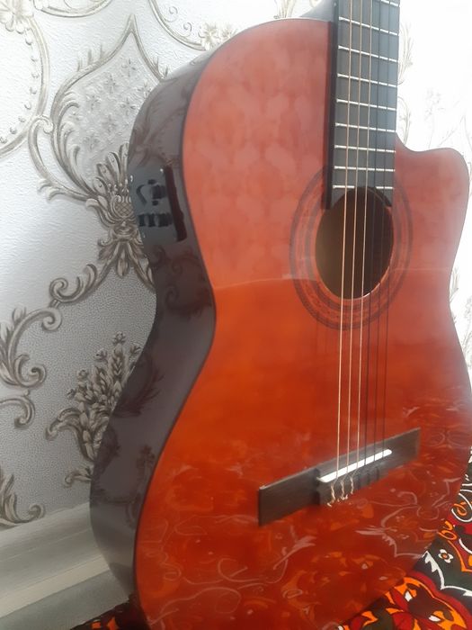 Gitara classic Ashton 39 razmer OBMEN Yamaha c40 hech qanqa aybi yoq