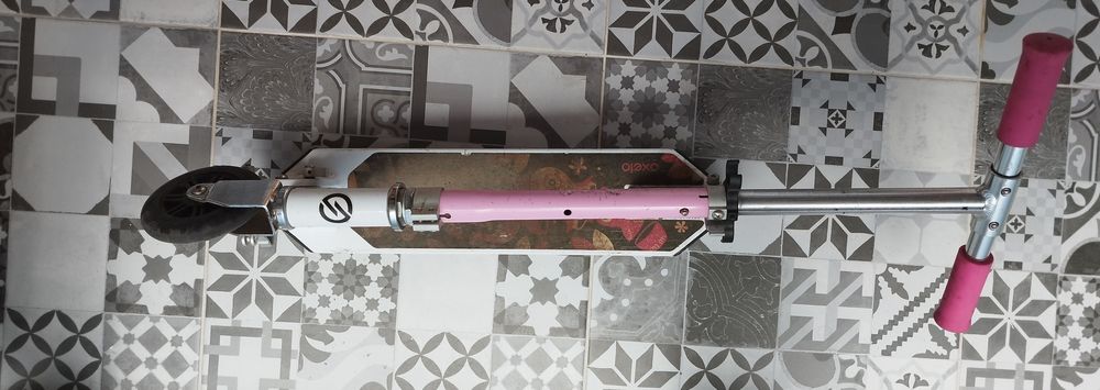 Trotineta copii Oxelo 6-9 ani