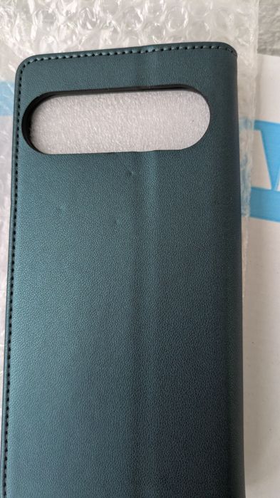 Vând husa telefon Pixel 9 pro Xl noua, verde inchis