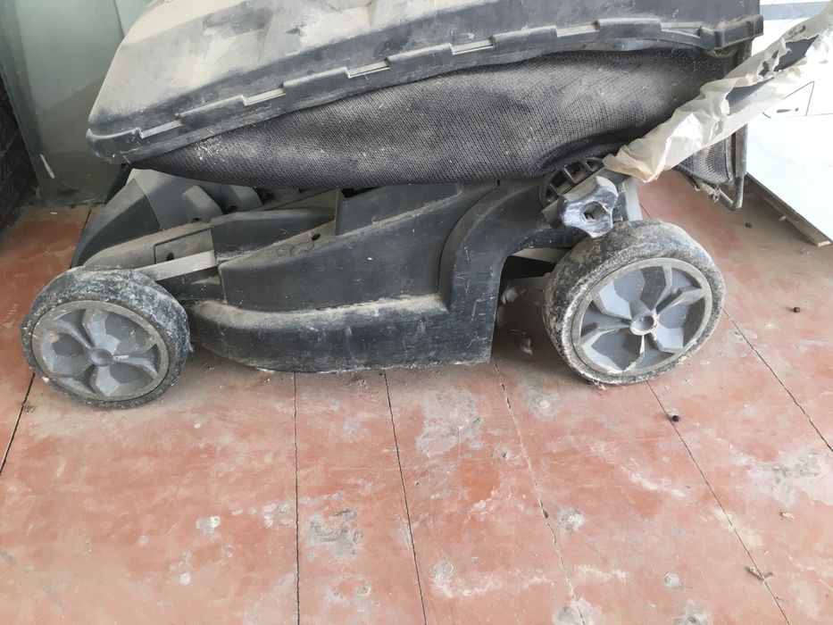 Арендага Нарвон трансформер Стрямянка Газонакасилка  Карчер Аренда