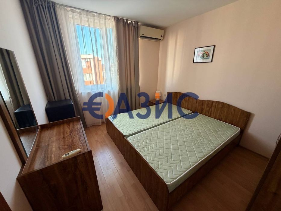 Тристаен апартамент в комплекс Holiday Fort Golf Club, 66 кв. м.,