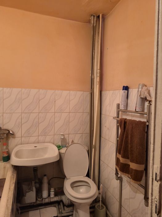 Салон красоты, магазин, аптека