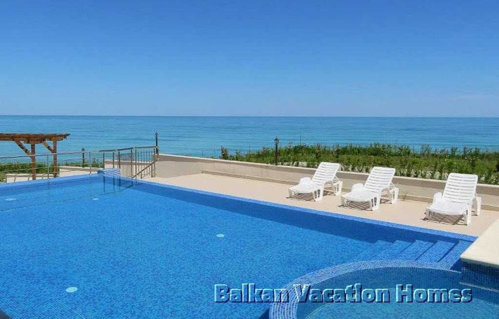 Продава се Двустаен апартамент в Бяла - 69 кв.м за 606 €/кв.м - Снимка #15