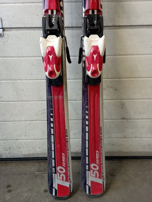 Ски - Salomon, Fischer. Atomic