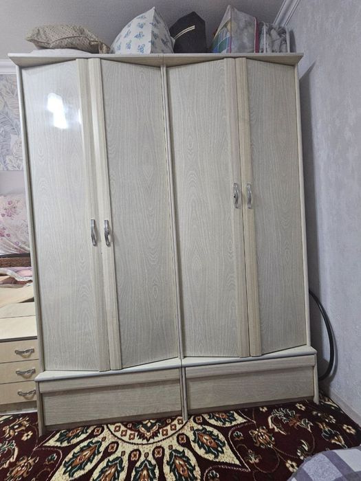 Спалний гарнитур