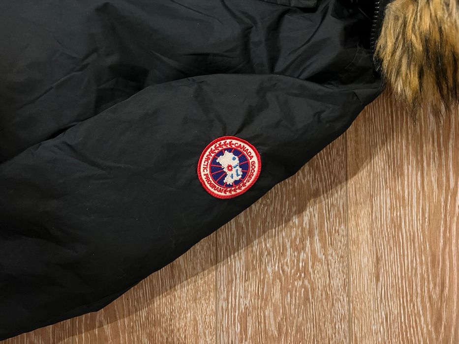 Geaca Canada Goose size XL