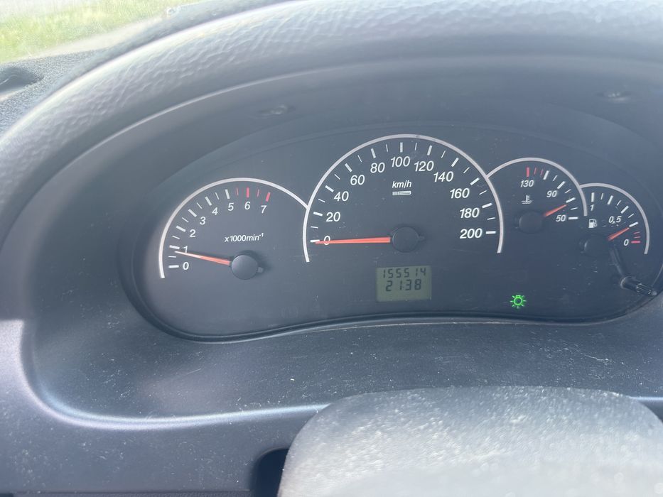 Продам Ладу Приору 2013 года.