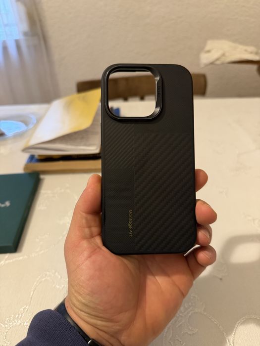 Кейс Benks за iphone 16 pro