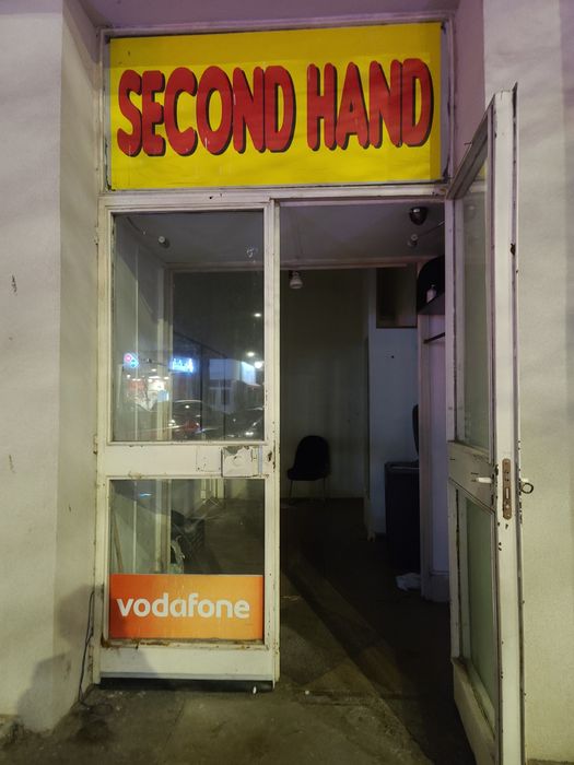 Închiriez spațiu comercial 10mp