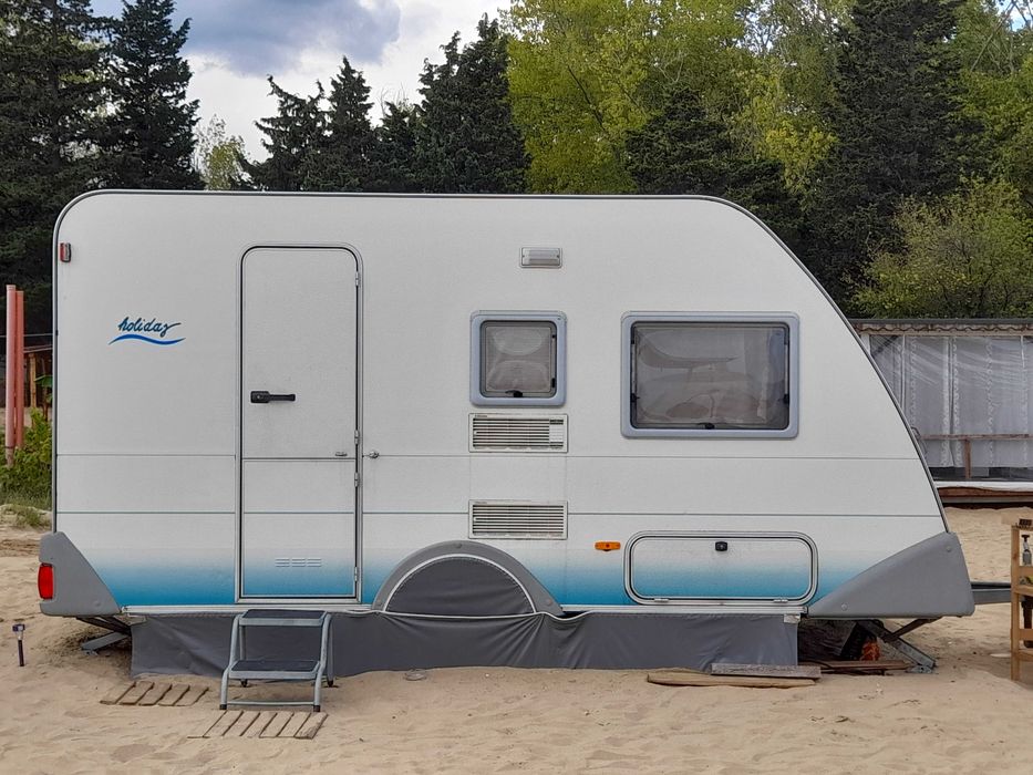 Каравана KNAUS Eifelland Holiday