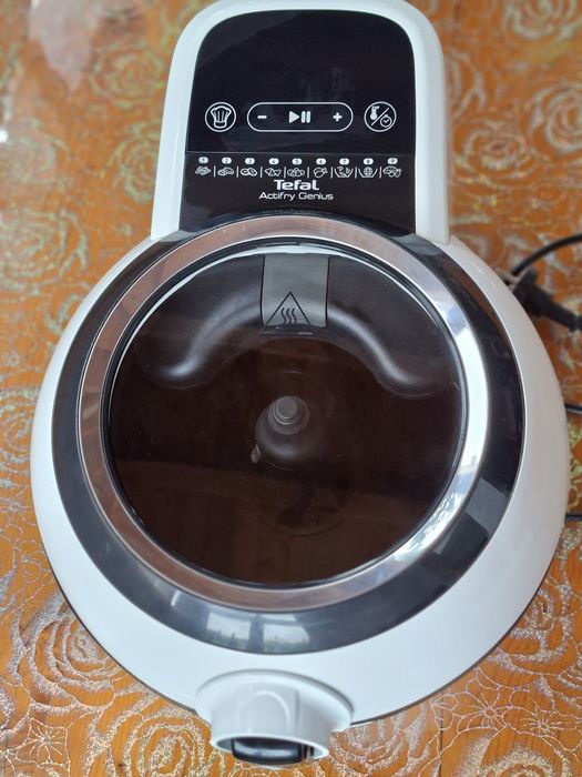 Tefal ActiFry Genius.