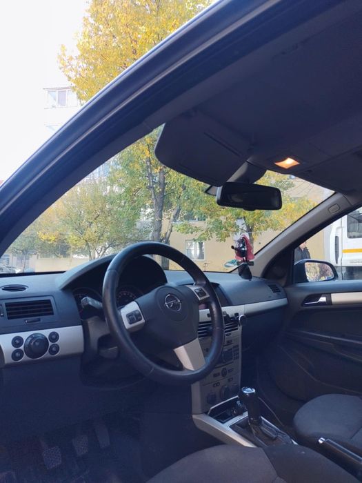 Opel Astra H 1.7 CDTi 2008