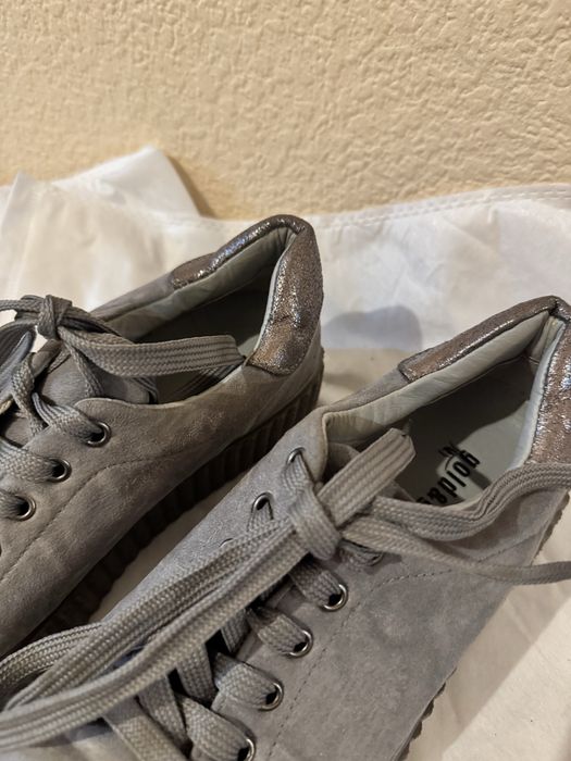 Женская обувь