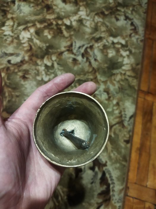 Старинный колокольчик