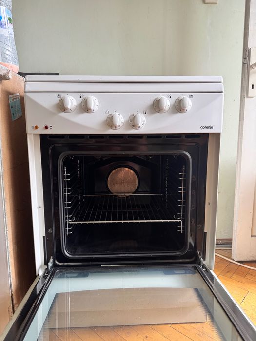 фурна с котлони Gorenje