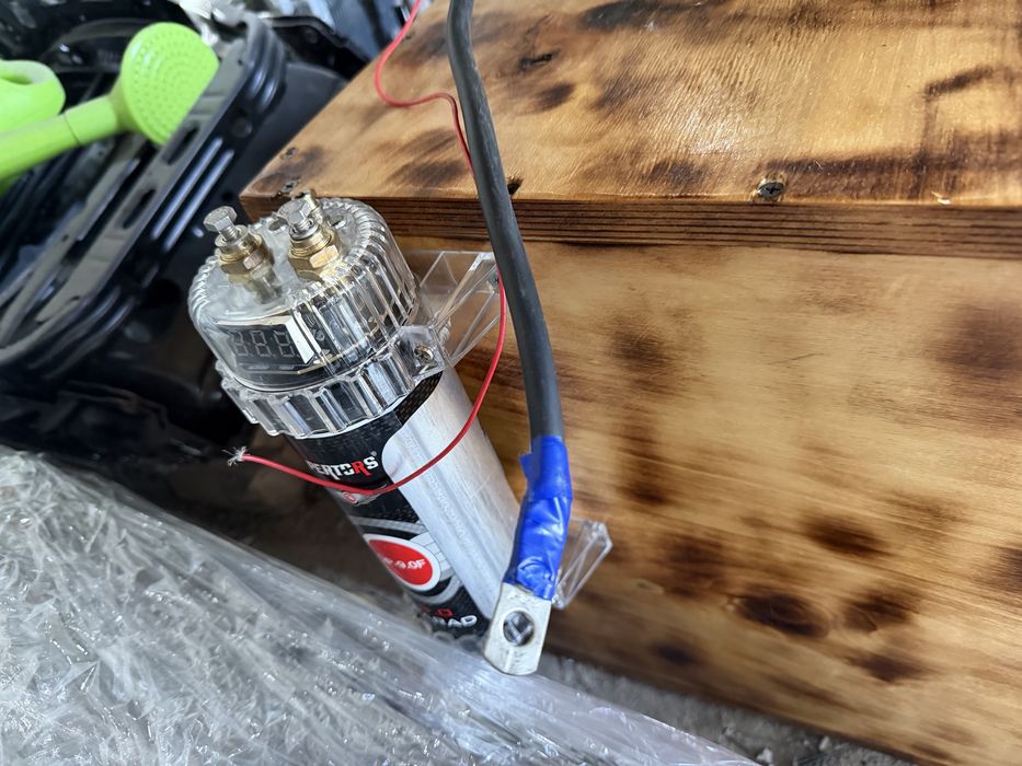 Сабвуфер 5kw в идеальном состоянии