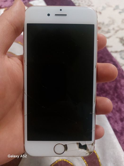 Продам iPhone 6s