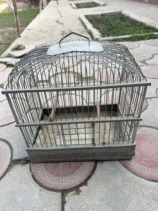 Клетка продаётся