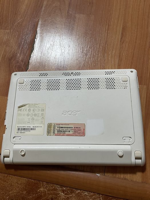 Продам Нетбук айсер