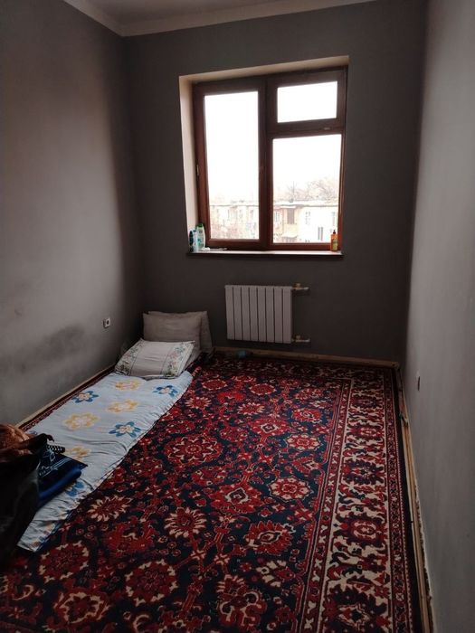 Kvartira bitta o'g'il bola olinadi