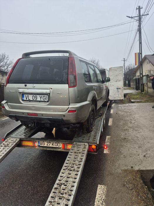 Nissan x-trail vând sau dezmembrez