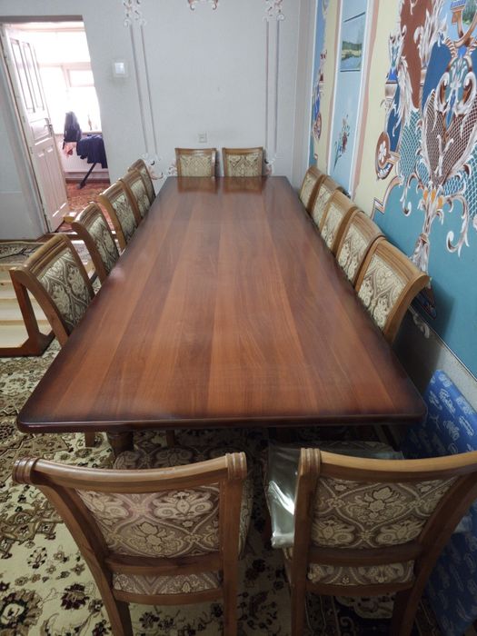 Стол стул набор на 18 персон