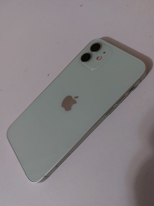 Айфон 12 128гб комплект только телефон