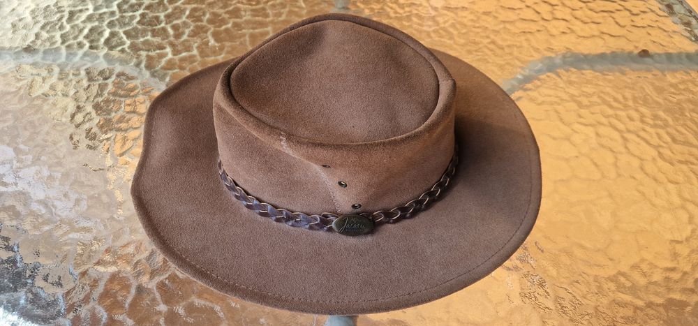 Pălărie Jacaru  Australia