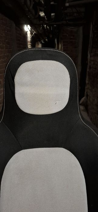 Предни седалки Smart ForFour с подгрев