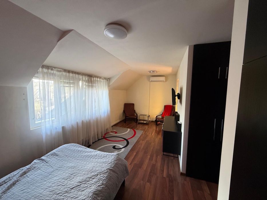 Apartament 1 camera + terasa - 350 Euro
