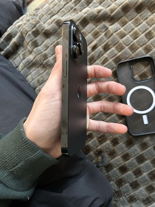 iPhone 14 pro 256gb с гарантией