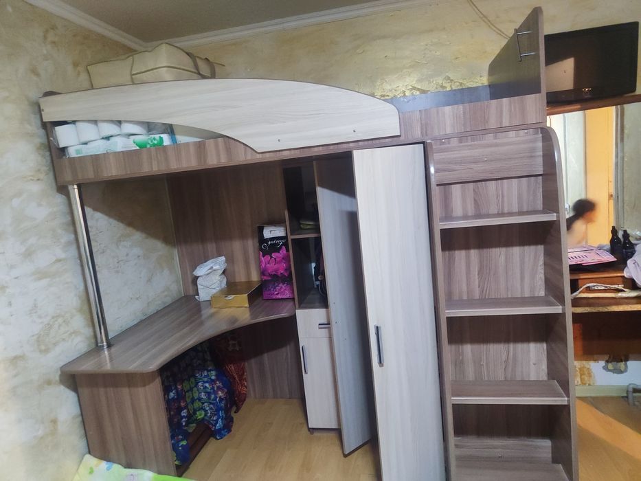 Кроват шкаф стул