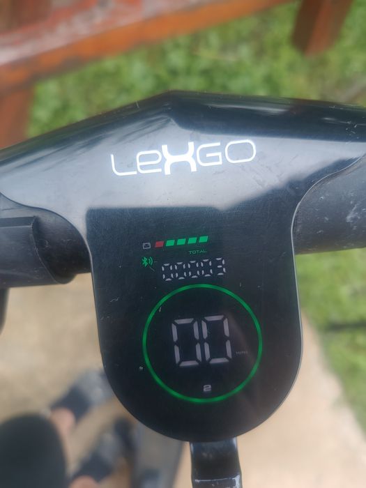 Trotineta electrica lexgo nouă