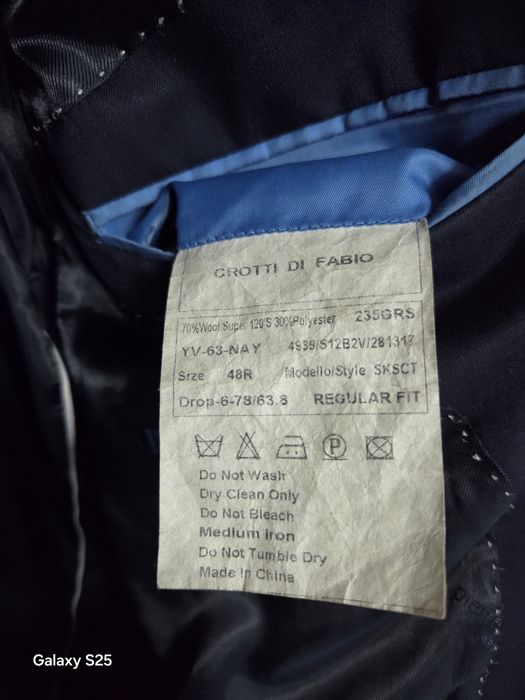 Продам пиджак оригинал пьер кардэн