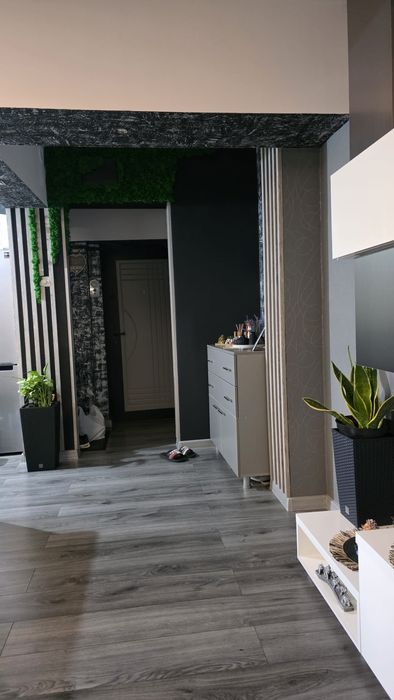 Vand apartament 2 camere