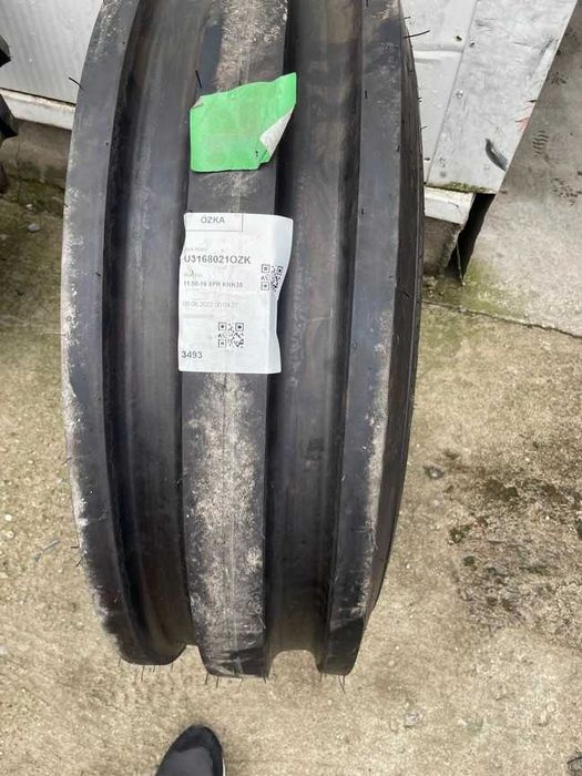 11.00-16 cu 8 pliuri marca OZKA anvelope noi pentru tractor fata