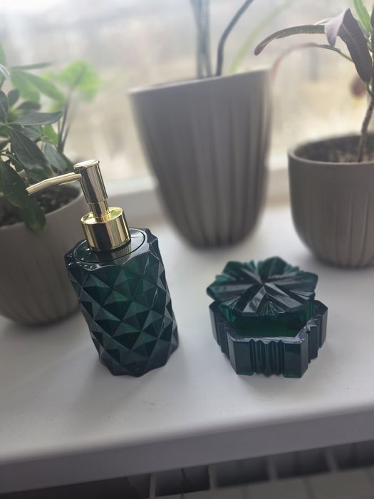 Шкатулка дозатор продам