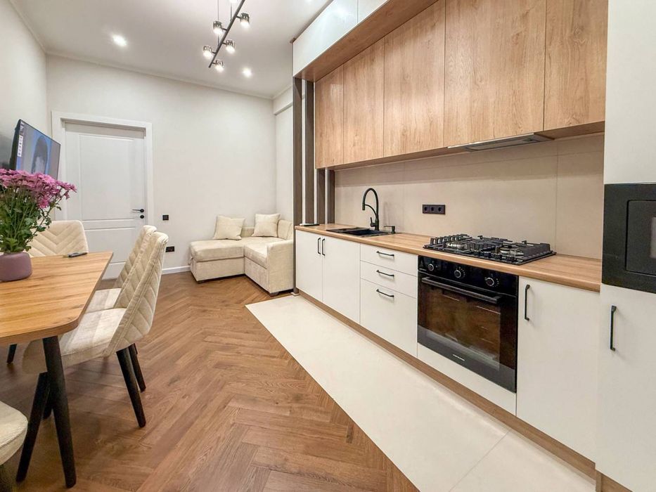 ЖК Edison 3/8/8 IT park академ городок 70м2