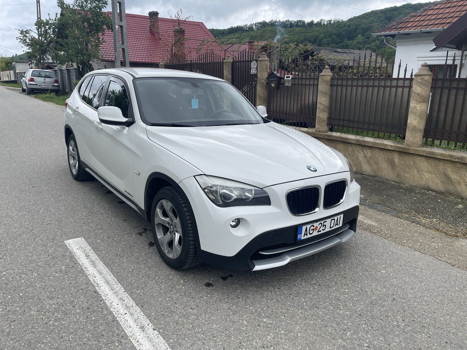 BMW X1 E84 xDrive 20D – 177 CP – 4x4 – Euro 5 – Întreținută foarte bine - primul proprietar pe tara